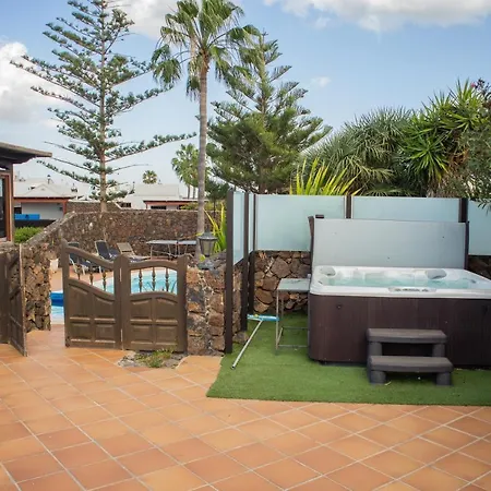Piscine Jacuzzi Villa Puerto del Carmen (Lanzarote)