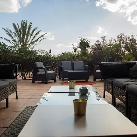 Piscine Jacuzzi Villa *